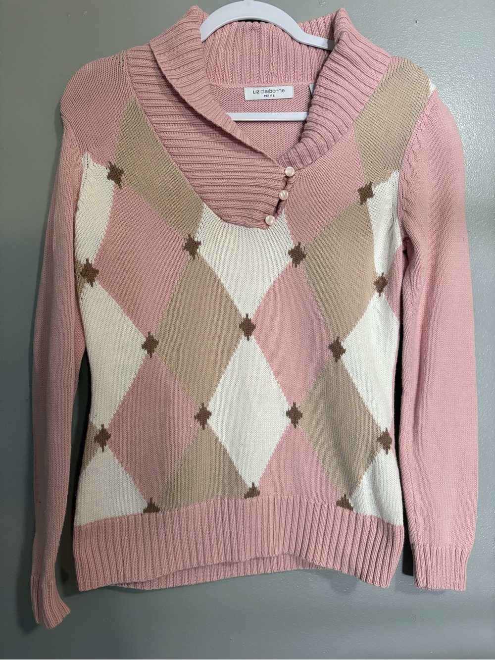 Liz Claiborne Pink and Cream Argyle V-Neck Sweater